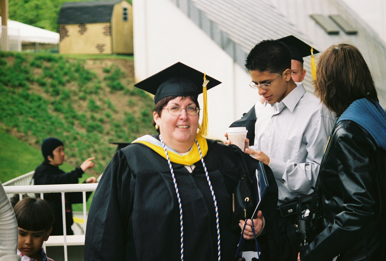 06-05-11, 0881, Graduation, Janice, Kean, NJ