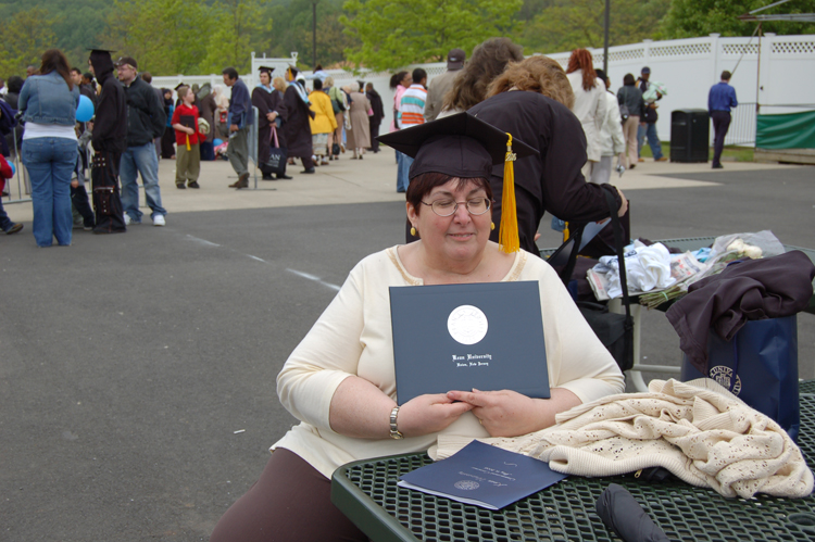 06-05-11, 094, Graduation, Janice, Kean, NJ