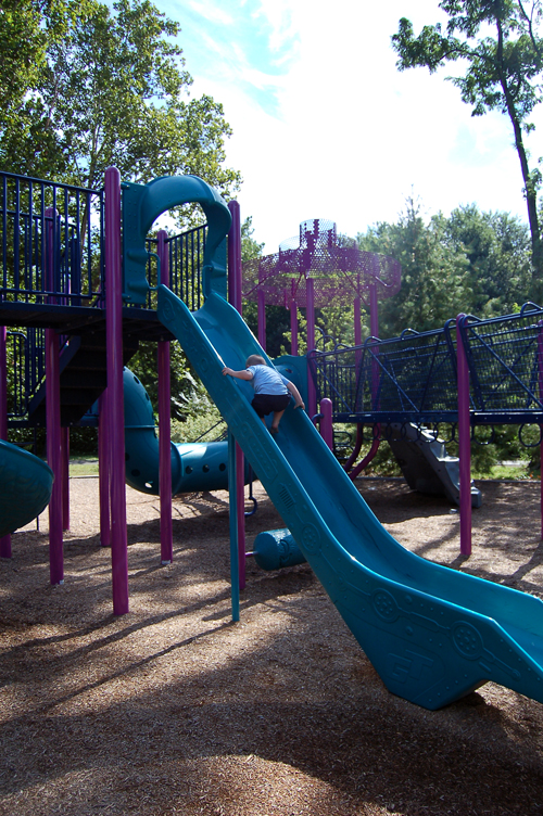 06-08-11, 019, Connor at the Saddle Brook Park