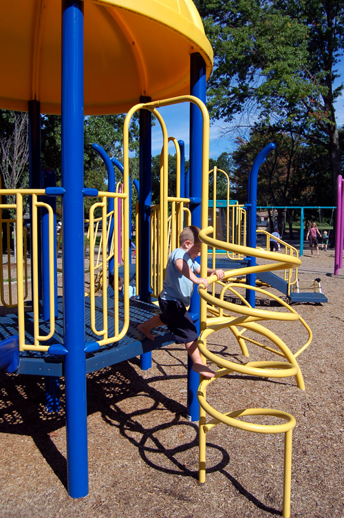 06-08-11, 021, Connor at the Saddle Brook Park