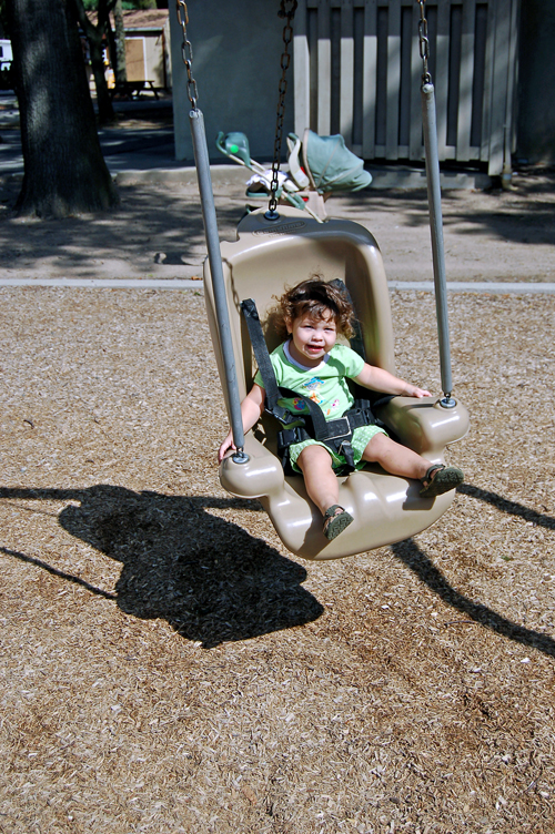 06-08-11, 023, Kaitlyn at the Saddle Brook Park