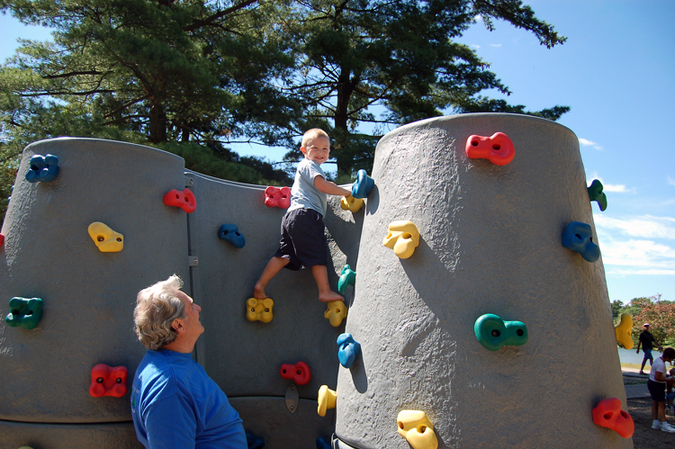 06-08-11, 038, Gerry and Connor at the Saddle Brook Park