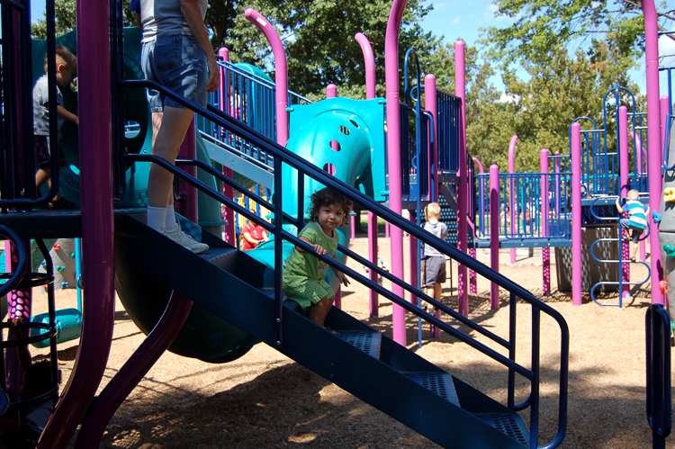 06-08-11, 041, Connor, Linda and Kaitlyn at the Saddle Brook Park