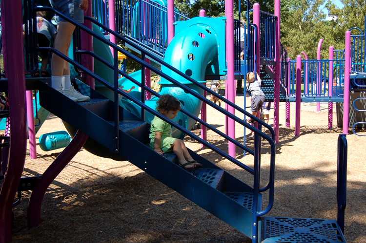 06-08-11, 042, Connor, Linda and Kaitlyn at the Saddle Brook Park