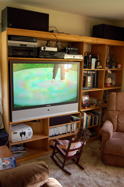 06-08-12, 003, Kaitlyn watching TV, Saddle Brook