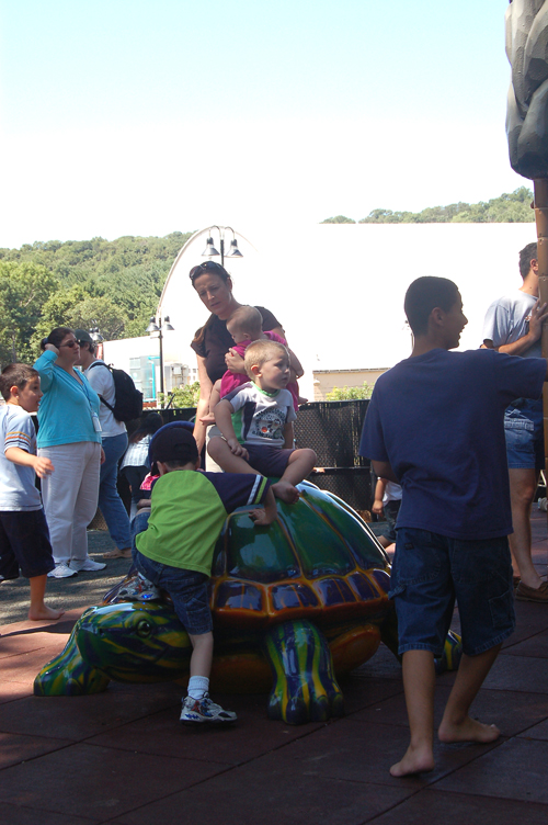 06-08-12, 025, Connor at Turtle Back Zoo