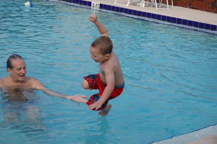 07-02-26, 070, Gerry and Connor, Pool, Hampton Inn, FL