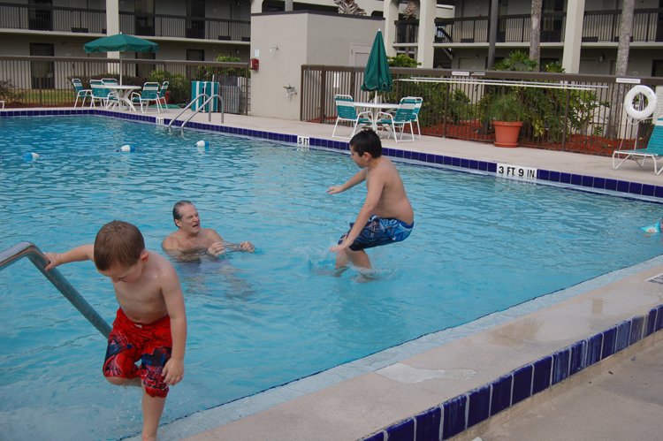 07-02-26, 075, Connor, Gerry and Mikey, Pool, Hampton Inn, FL