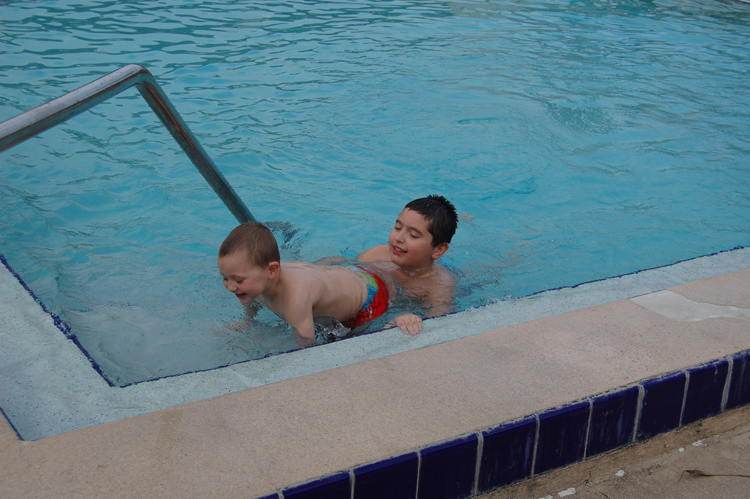 07-02-26, 096, Connor and Mikey, Pool, Hampton Inn, FL