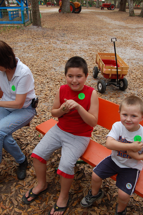 07-03-01, 083, Mikey and Connor, Green Meadows, FL