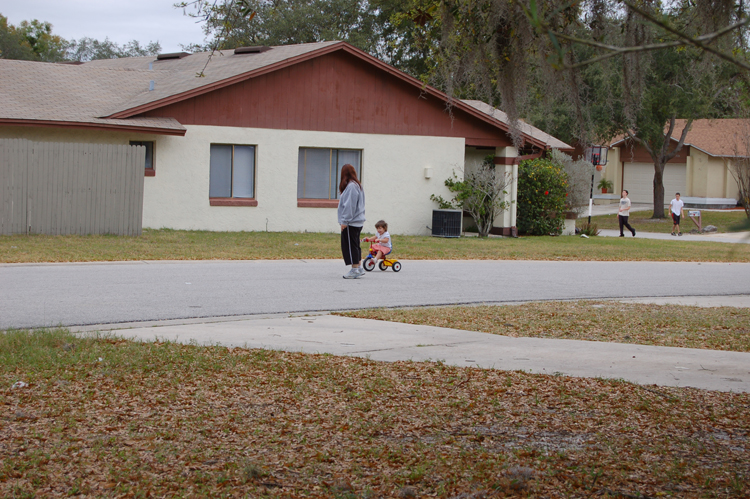 07-03-03, 056, Lisa and Kaitlyn, Winter Springs, FL