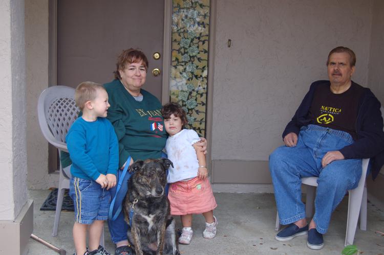 07-03-03, 061, Connor, Dorinne, Kaitlyn and Bill, Winter Springs, FL