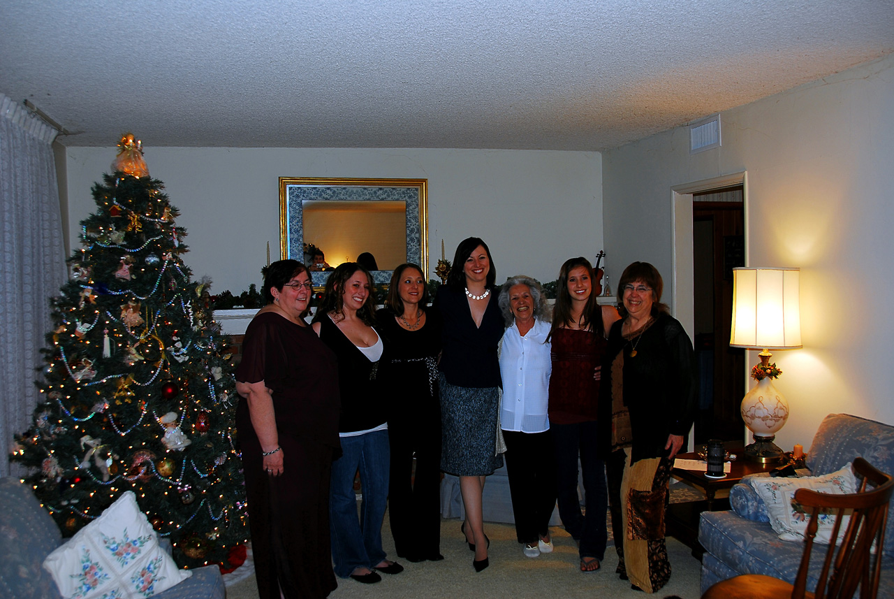 07-12-16, 091, Janice, Rachel, Helen, MaryEllen, Madden, Sara, and Catherine, Renew Vows