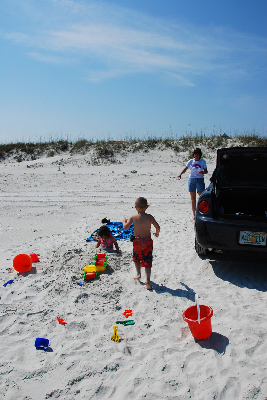 08-03-06, 035, New Smyrna Beach, Fla