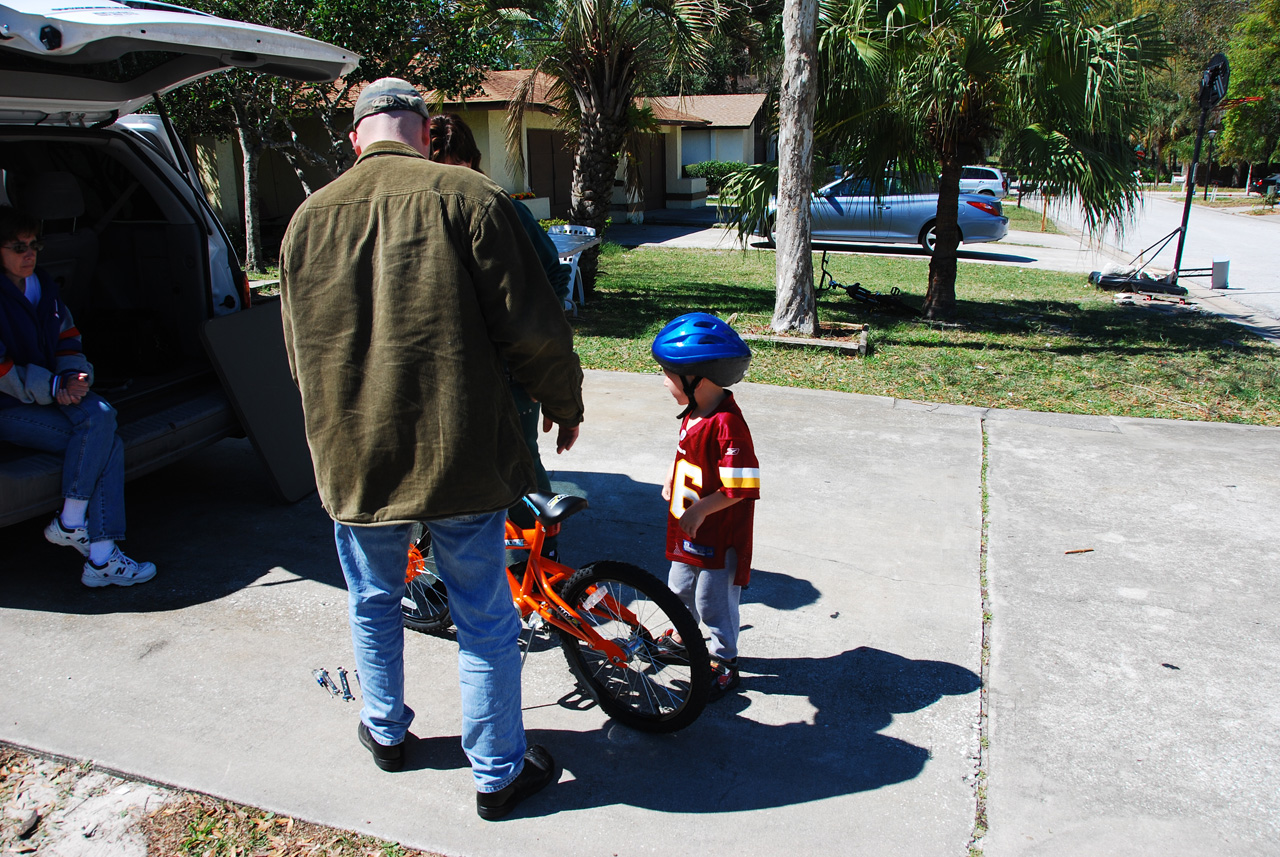 08-03-09, 006, Connor and his new Bike