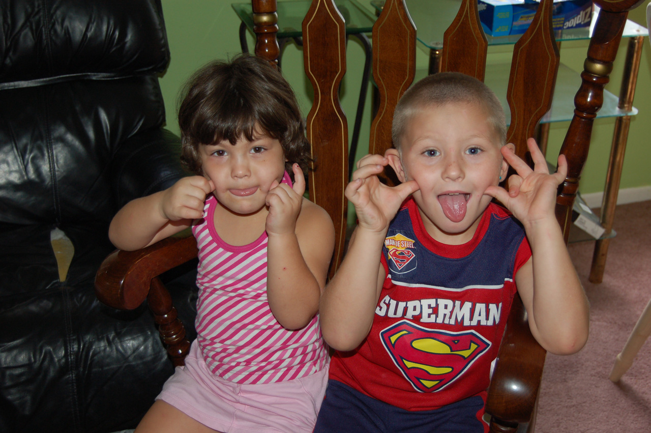 08-07-30, 014, Kaitlyn and Connor, Fla