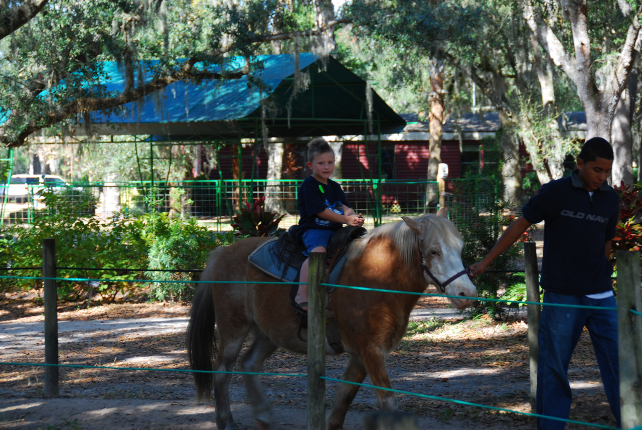 08-12-29, 014, Green Meadows Farm, Fla