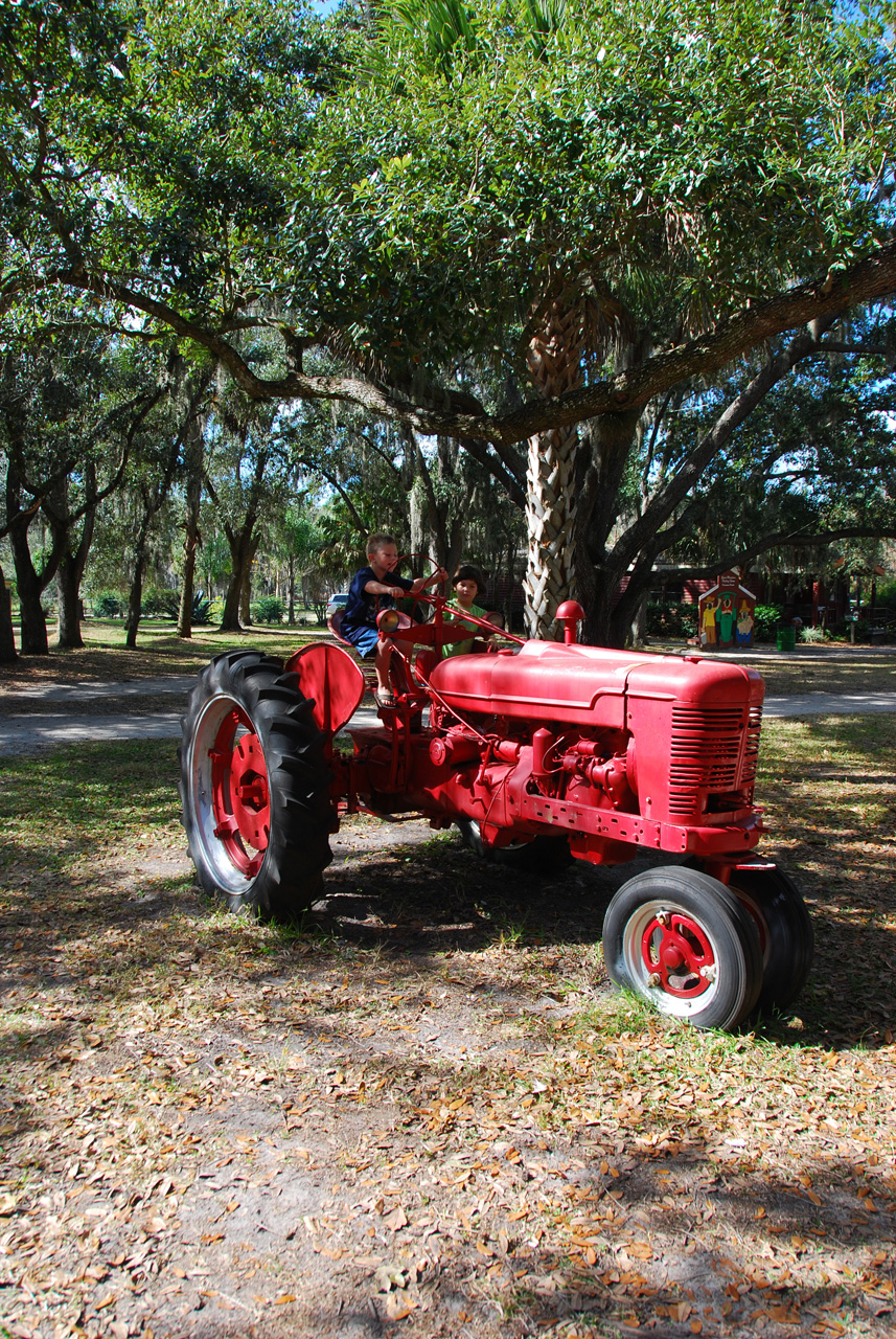 08-12-29, 046, Green Meadows Farm, Fla