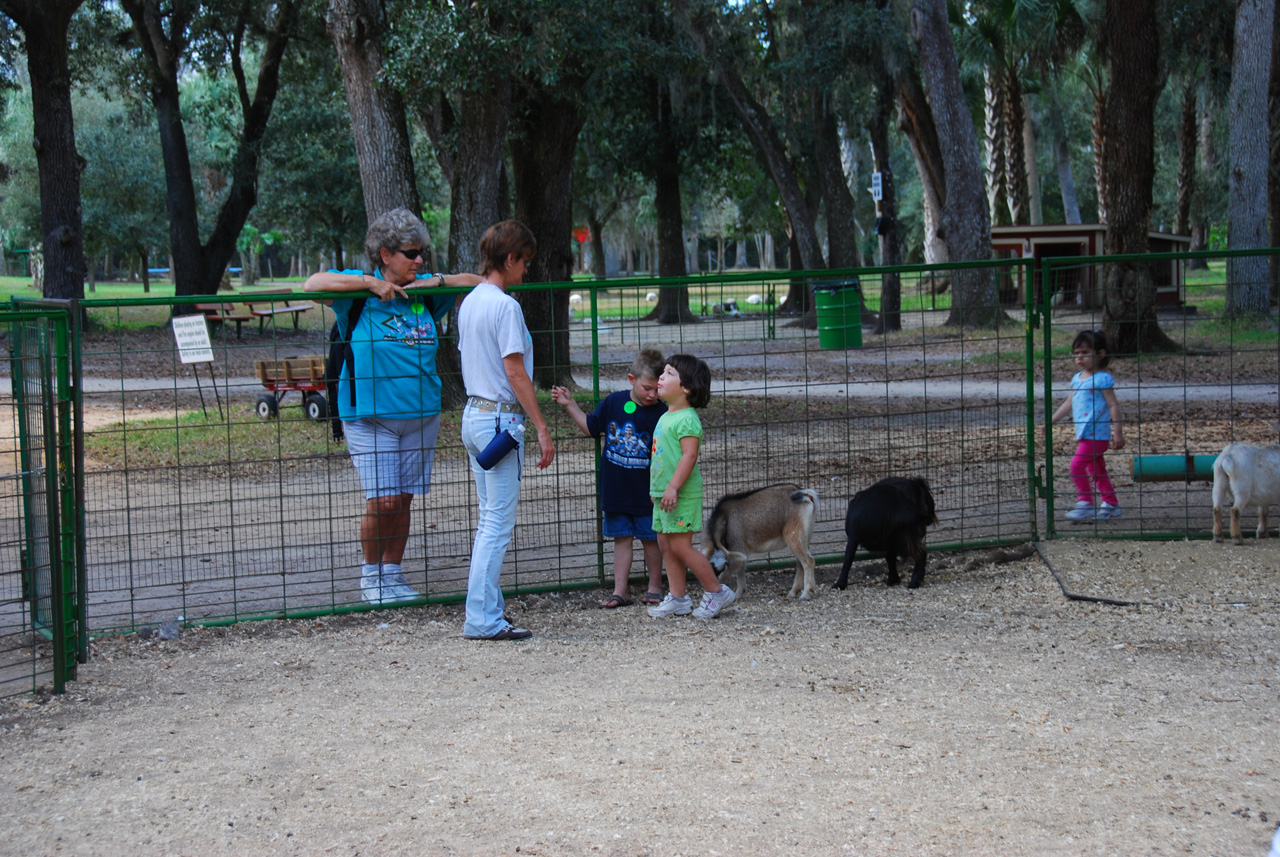 08-12-29, 077, Green Meadows Farm, Fla