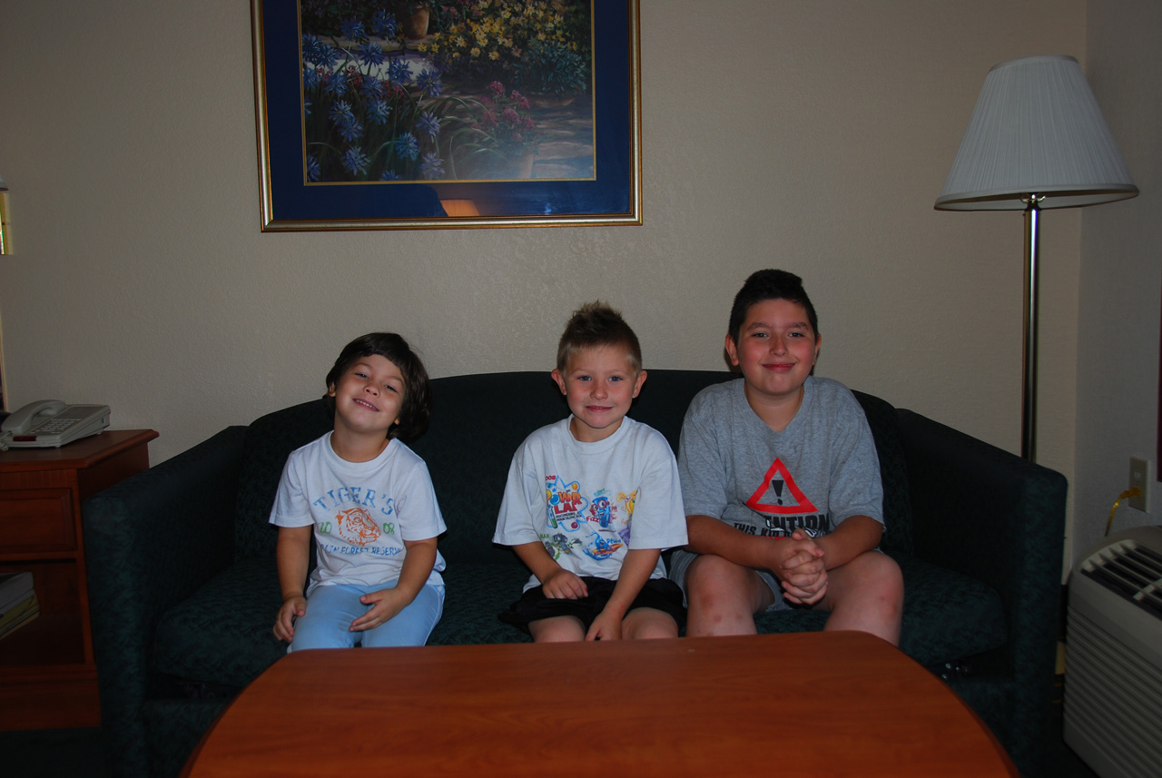 09-01-03, 005, The Kids, Hampton Inn, Fla