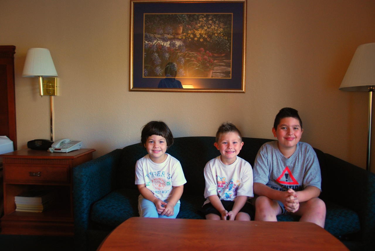 09-01-03, 010, The Kids, Hampton Inn, Fla