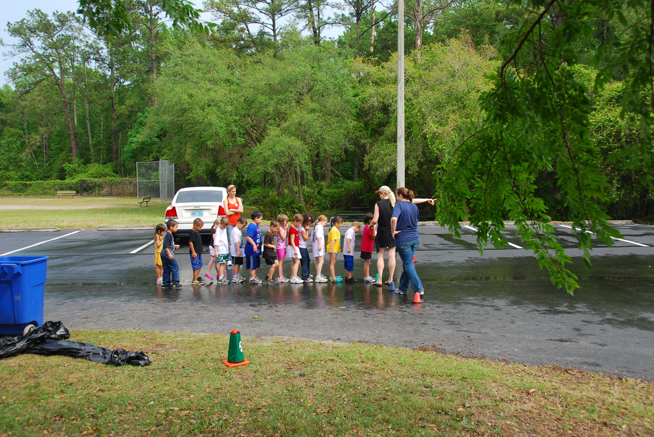 2009-04-03, 013, Field Day at Connor's School, FL