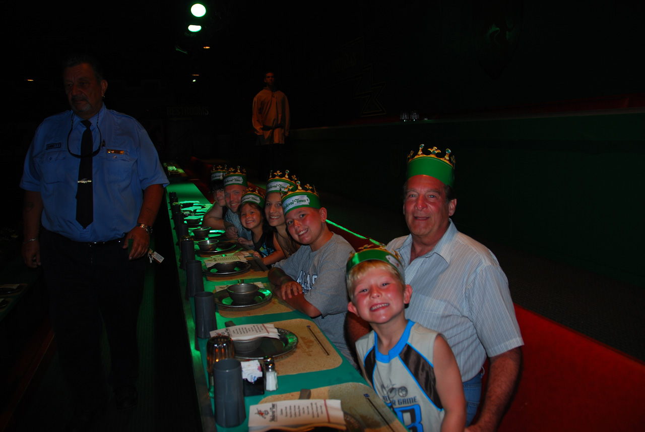 2009-04-05, 035, Michael's Birthday at Medieval Times, Florida
