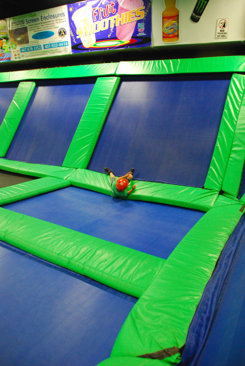 2010-04-08, 018, Rebounderz, Florida