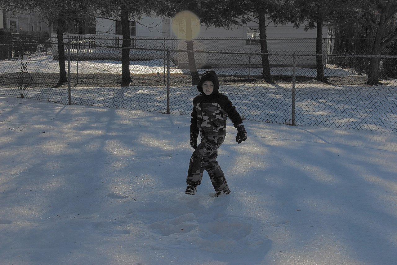 2011-01-07, 020, Connor in the snow, Saddle Brook, NJ