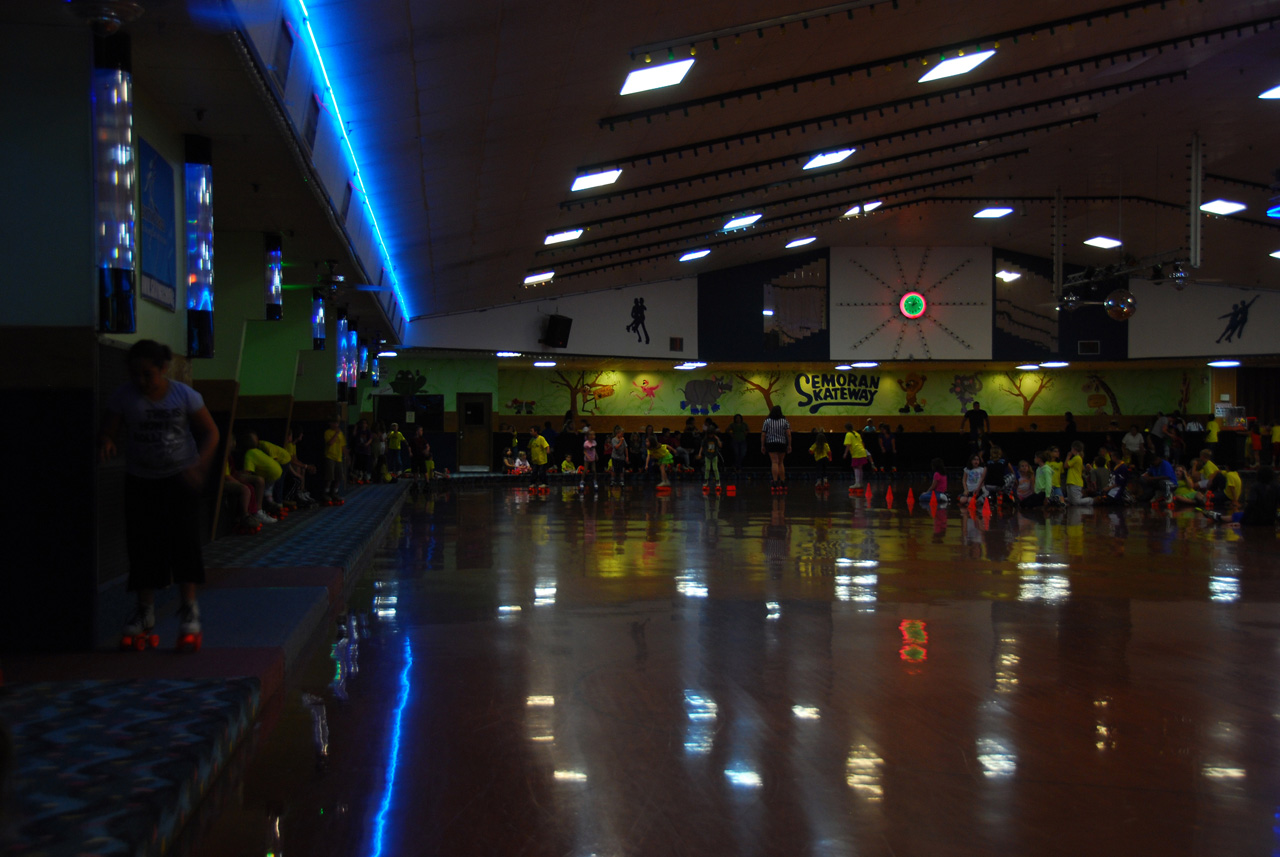 2011-03-24, 007, Roller Skating, Florida