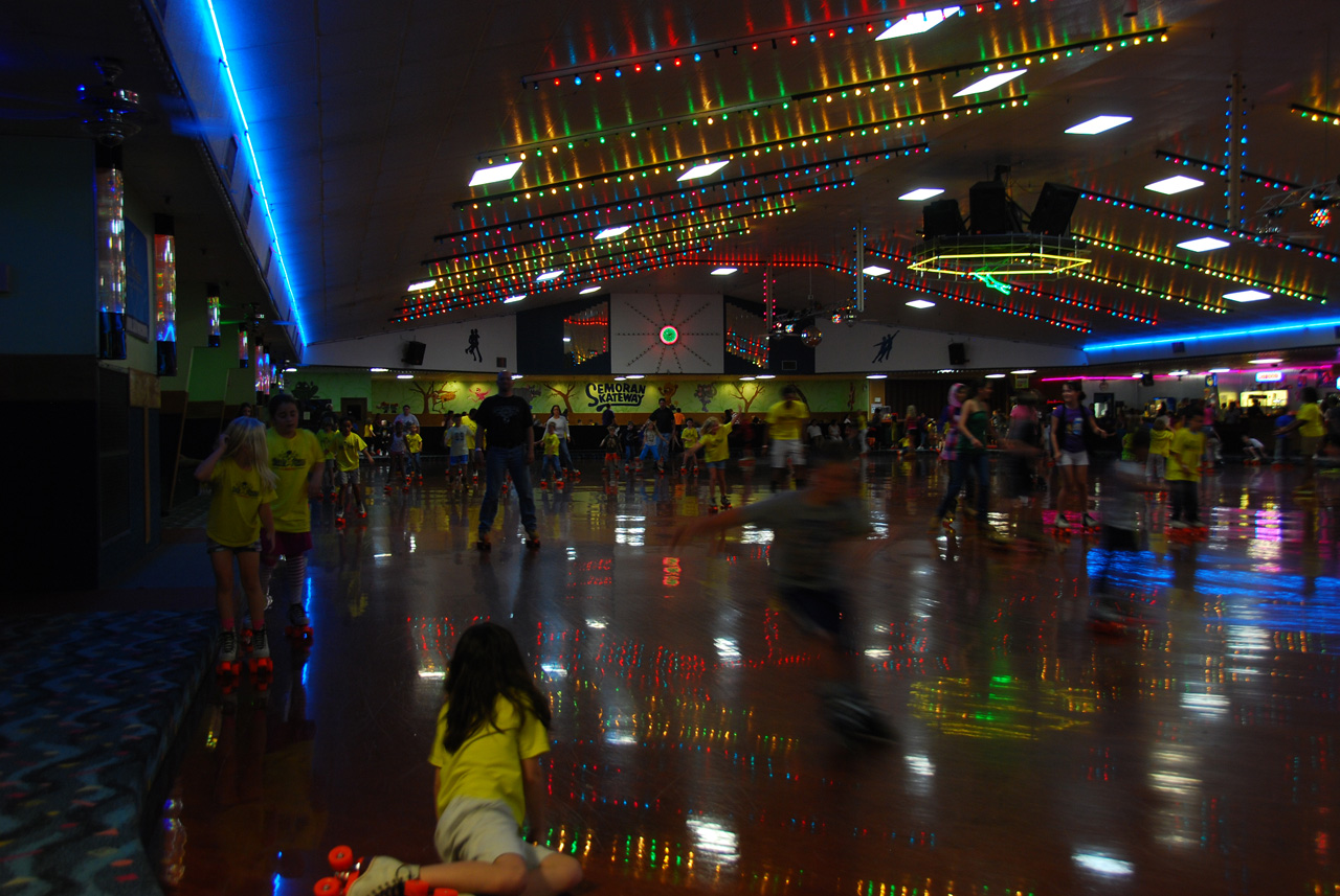 2011-03-24, 013, Roller Skating, Florida