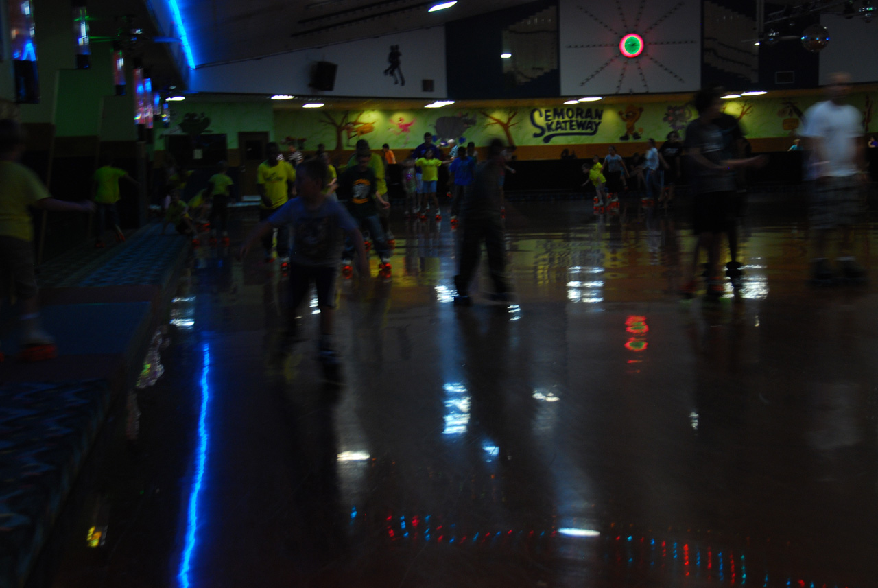 2011-03-24, 031, Roller Skating, Florida