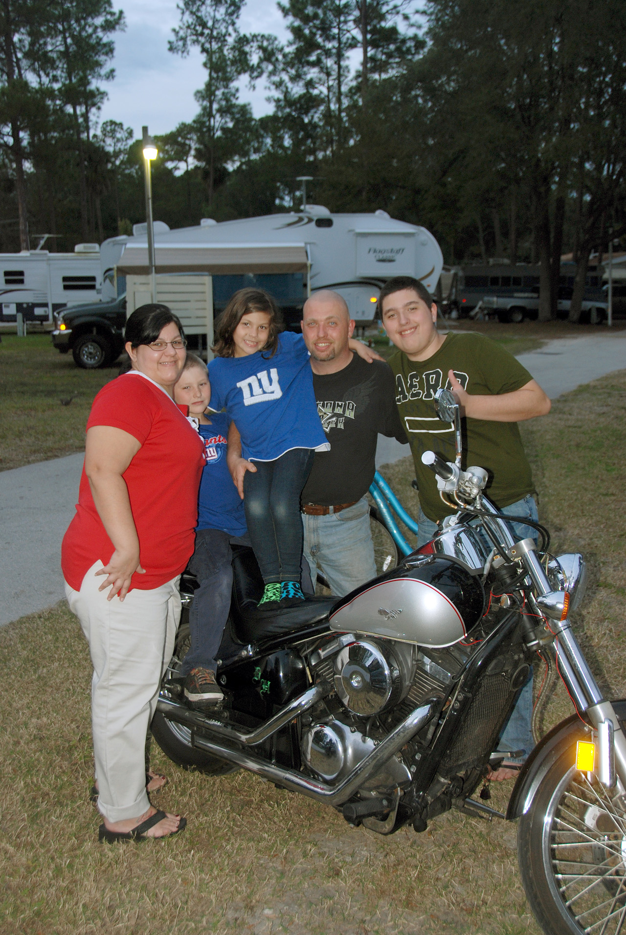 2011-12-25, 010, Christmas at the Campground