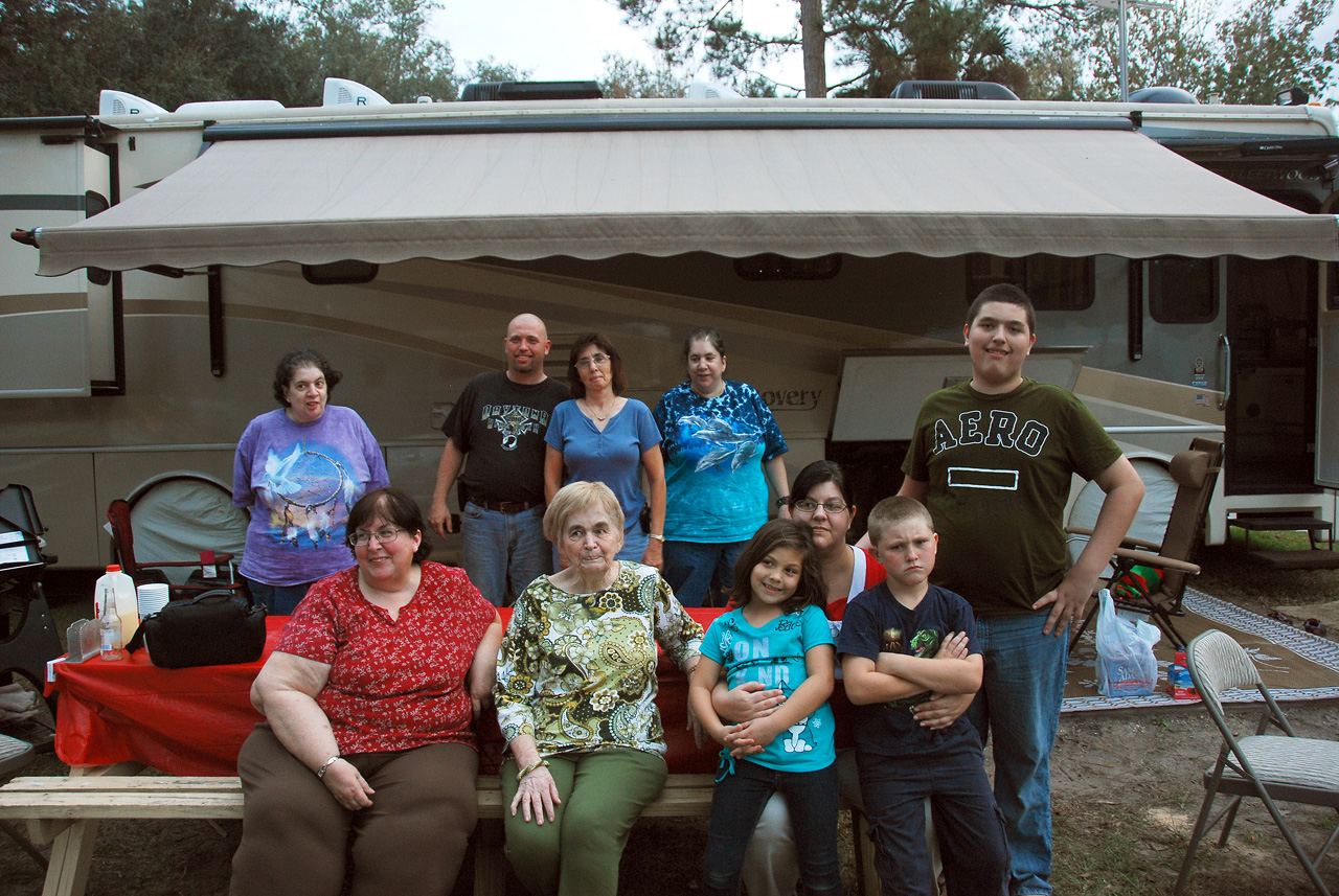 2011-12-25, 014, Christmas at the Campground