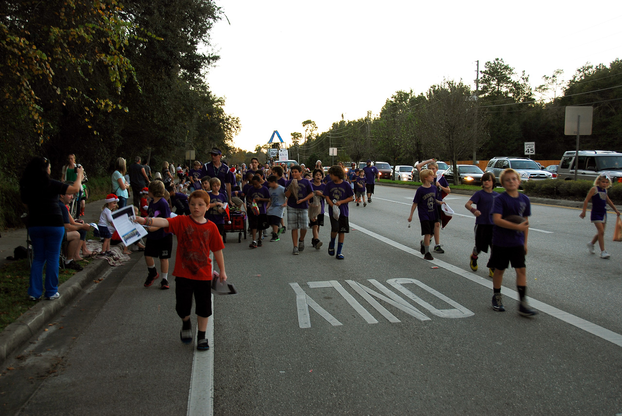 2013-12-07, 018, Winter Springs Christmas Parade