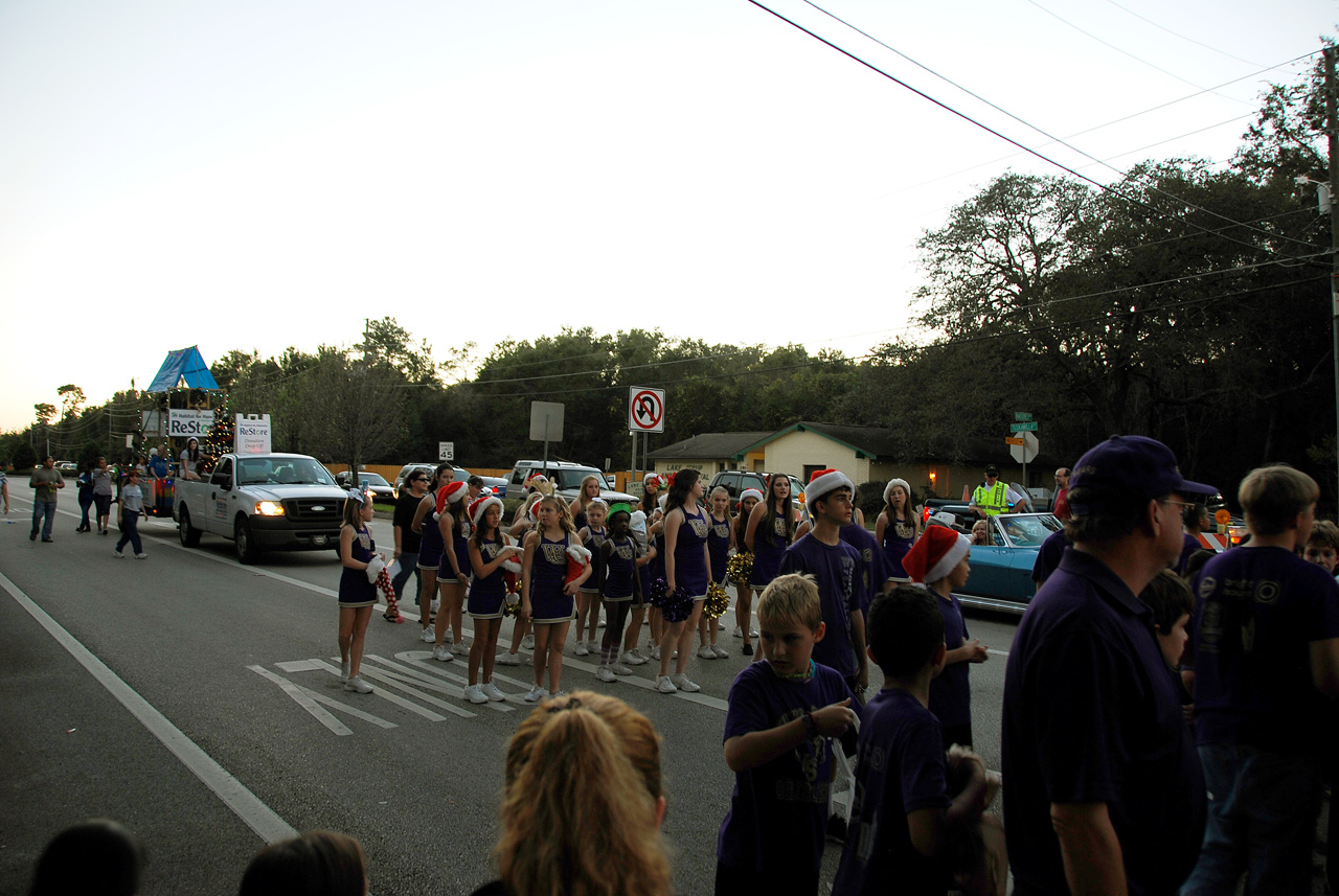 2013-12-07, 022, Winter Springs Christmas Parade