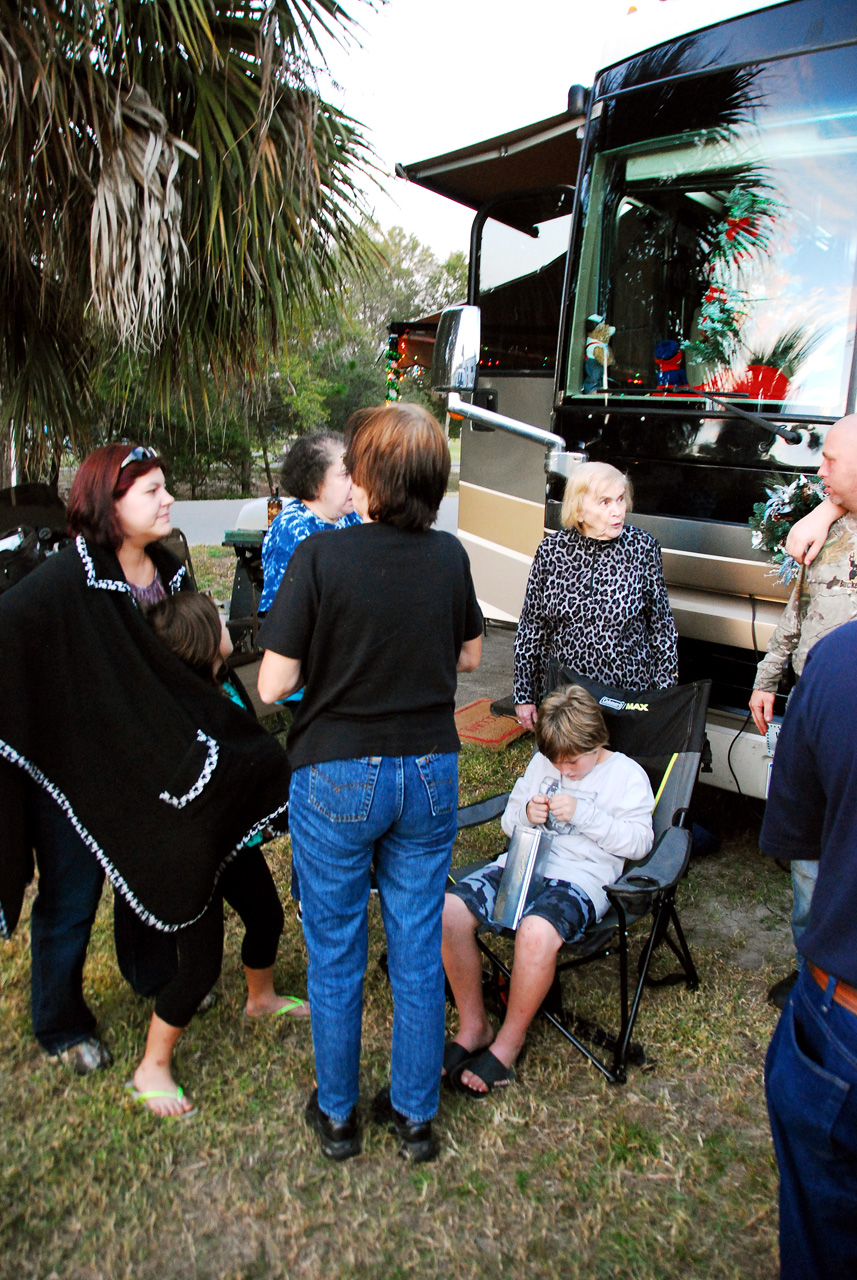 2013-12-25, 004, Christmas at Wekiva Falls, FL