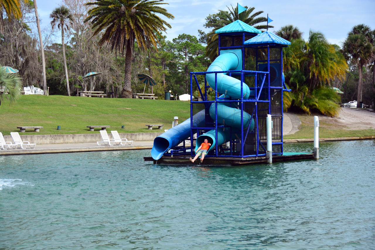 2015-01-05, 005, Connor & Kaitlyn Swimming in January