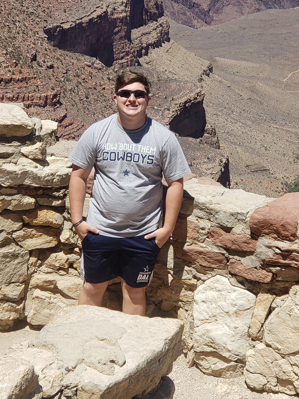 2022-06-15, 011, Connor at Grand Canyon