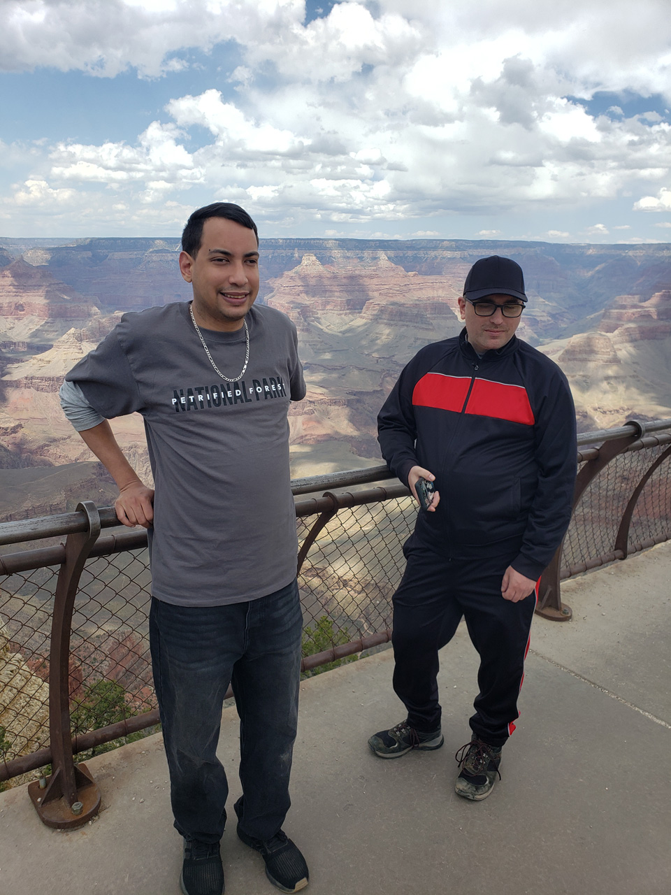 2023-05-03, 002, Brian & Julio at Grand Canyon