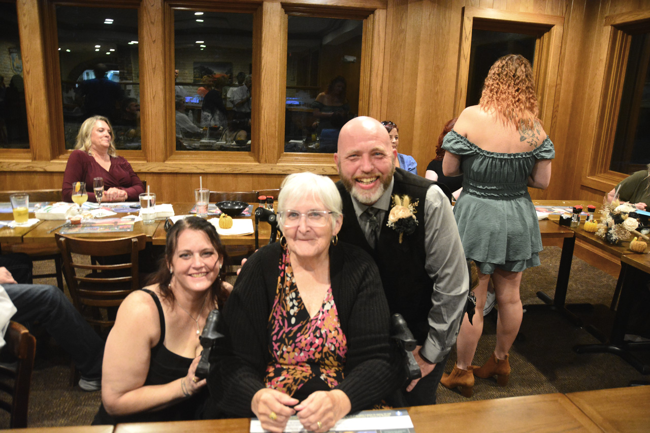 2025-10-04, 045, Michael & Nichole Wedding Day,