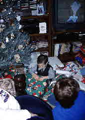 01-12-25, 14, Christmas, Janice, Mikey and Linda, SB, NJ