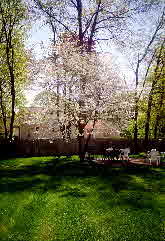 97-04-16, 11, Grandma's Back Yard, 48 Weller Terr, SB, NJ
